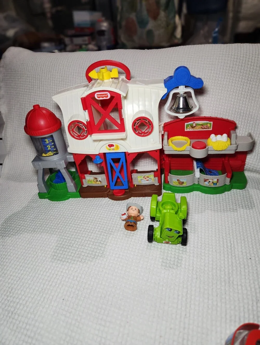 Fisher-Price Little People Barn Playset - With Wiggle Tractor And 5 Figures